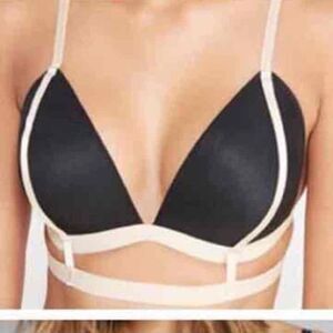 NWT 34c cut out bra